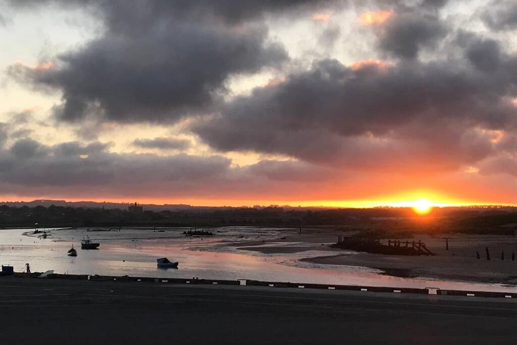 On The Harbour - Unrivalled Views Of Amble'S Harbour And Estuary 외부 사진